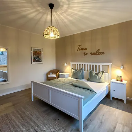 Haus Meerten Neroth Buitenkant foto
